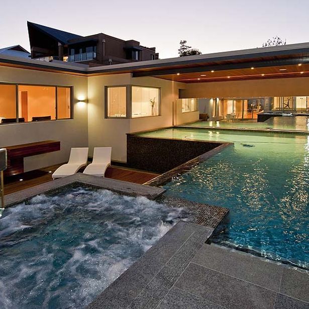 Premier One gallery image